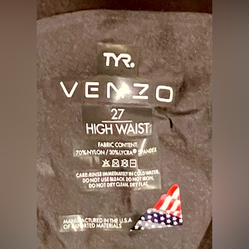 TYR Venzo Camo high waisted tech suit - Picture 8 of 9